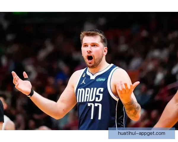 斯波鲍威尔谈东契奇60分表现 强调高难度进球与频繁造犯规获得罚球机会